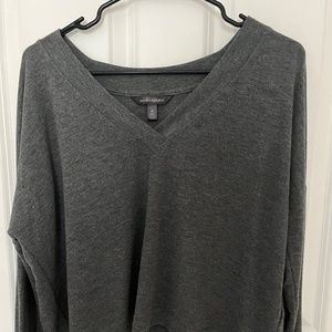 Crop v neck